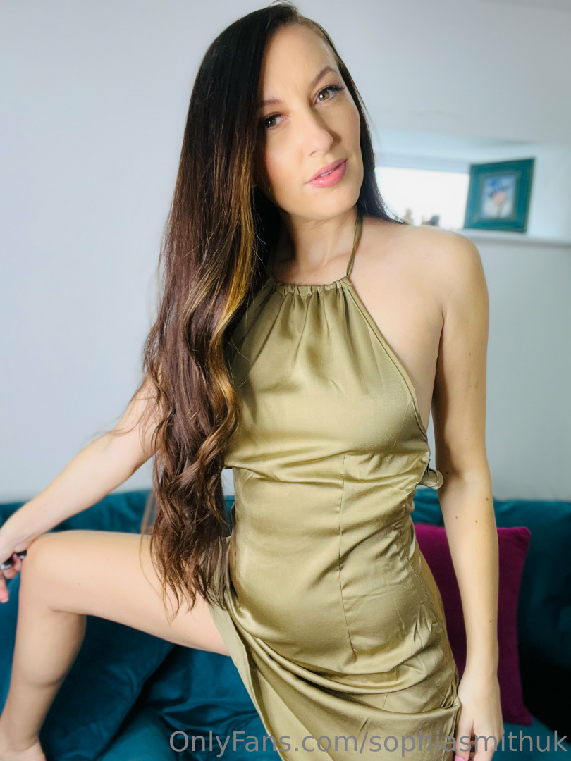 Photo by sophiasmithuk published on July 31,2023 21:30:51 - BestThots