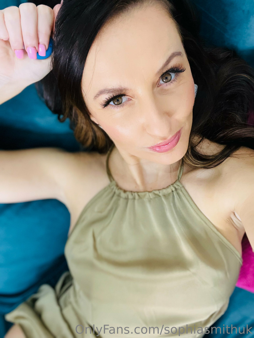 Photo by sophiasmithuk published on July 31,2023 21:42:44 - BestThots