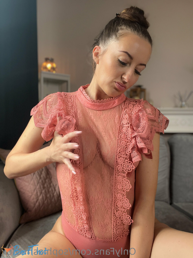 Photo by sophiasmithuk published on December 12,2024 09:15:25 - BestThots