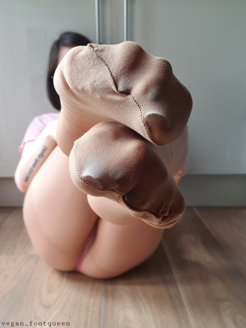 Photo by vegan_footqueen published on October 16,2023 17:48:54 - BestThots