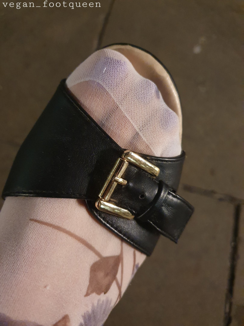 Photo by vegan_footqueen published on October 16,2023 17:53:08 - BestThots