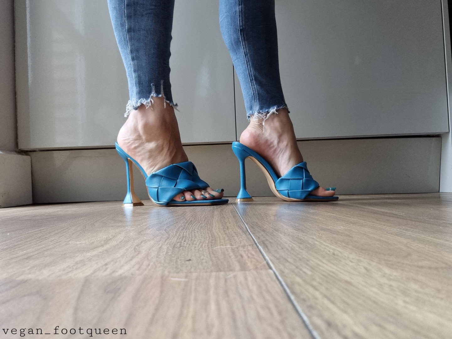 Photo by vegan_footqueen published on October 16,2023 17:56:50 - BestThots