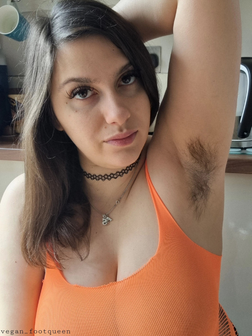 Photo by vegan_footqueen published on October 16,2023 18:08:24 - BestThots