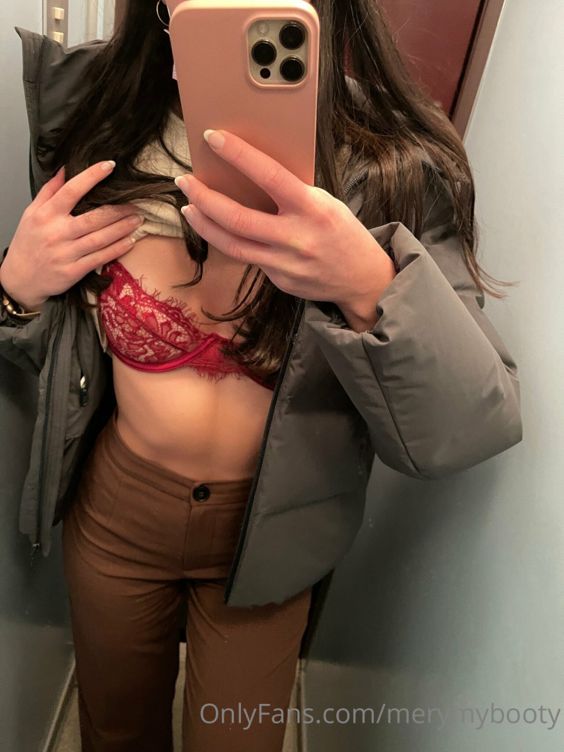 Photo by peachyclairex published on June 25,2023 16:52:08 - BestThots