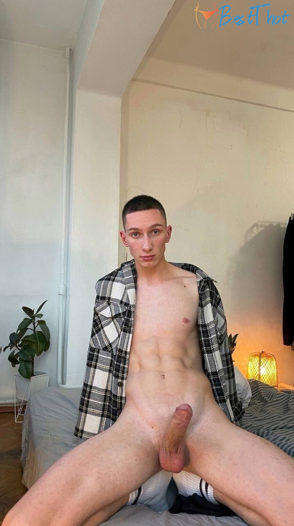 Photo by masterukfree published on January 24,2025 03:00:50 - BestThots