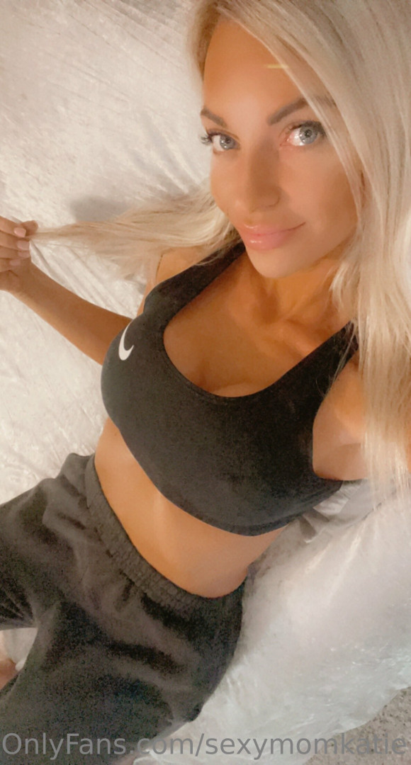 Photo by sexymomkatie published on July 25,2023 05:03:18 - BestThots