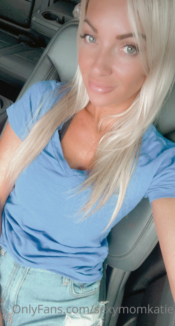 Photo by sexymomkatie published on July 25,2023 05:20:10 - BestThots