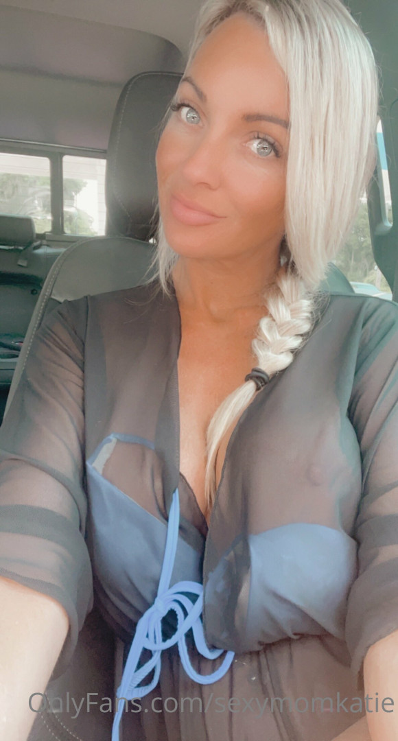 Photo by sexymomkatie published on July 25,2023 05:21:20 - BestThots