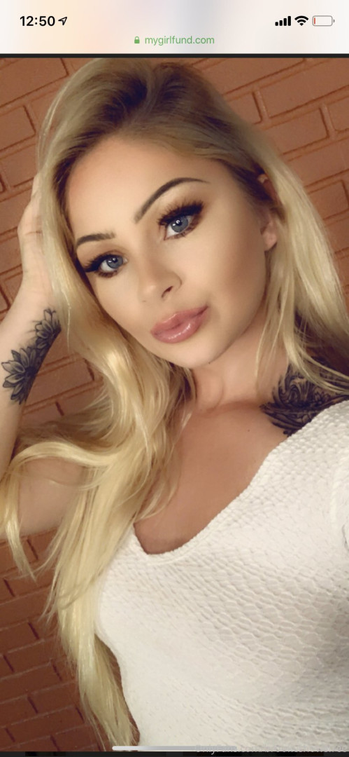 Photo by brookegonerouge published on October 17,2023 02:28:32 - BestThots