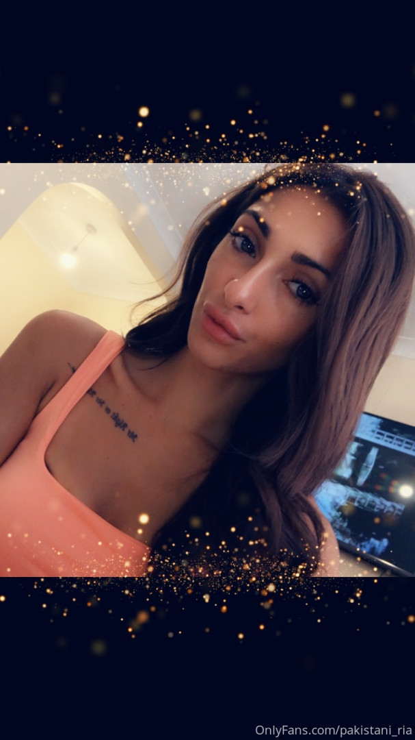 Photo by pakistani_ria published on October 14,2023 05:19:20 - BestThots