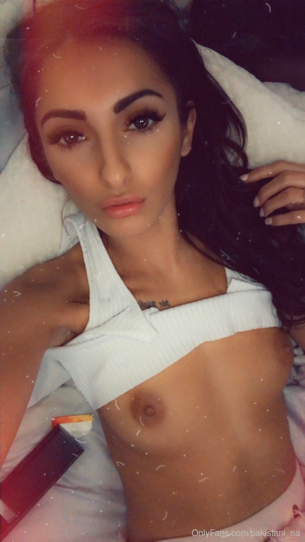 Photo by pakistani_ria published on October 14,2023 05:39:59 - BestThots