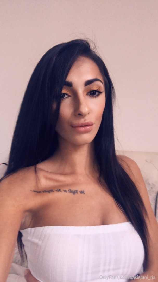 Photo by pakistani_ria published on October 14,2023 06:06:17 - BestThots