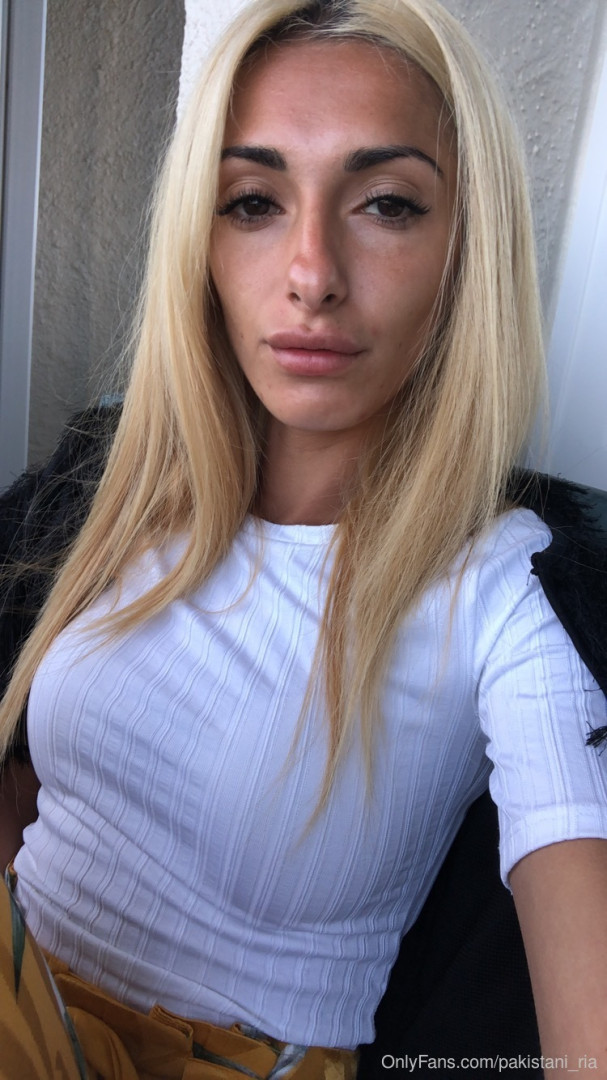 Photo by pakistani_ria published on October 14,2023 07:39:47 - BestThots