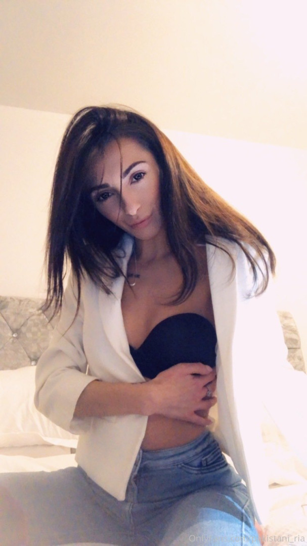 Photo by pakistani_ria published on October 14,2023 09:54:04 - BestThots