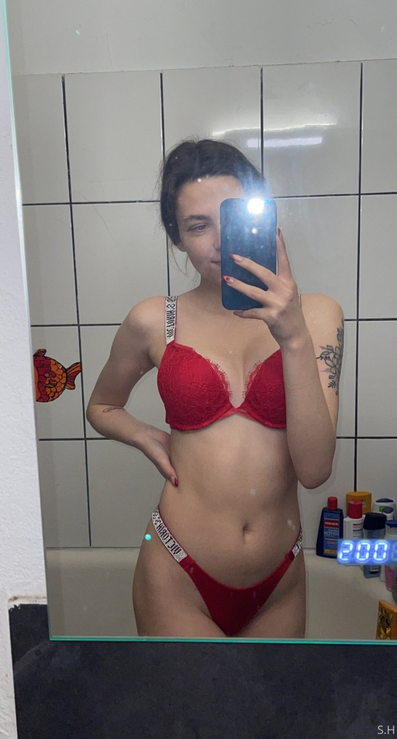 Photo by svenjaaa published on July 27,2023 18:43:48 - BestThots
