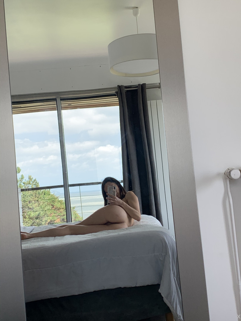 Photo by nikitabellucci published on August 19,2023 04:17:49 - BestThots