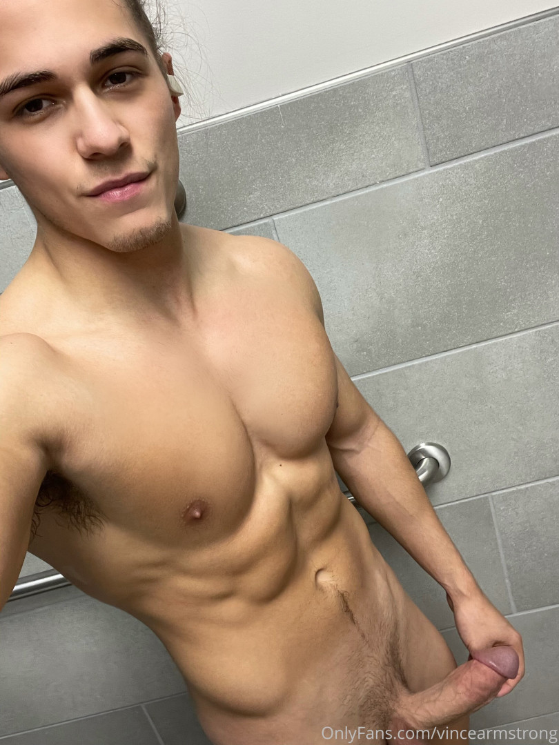 Photo by vincearmstrong published on October 11,2023 00:57:22 - BestThots