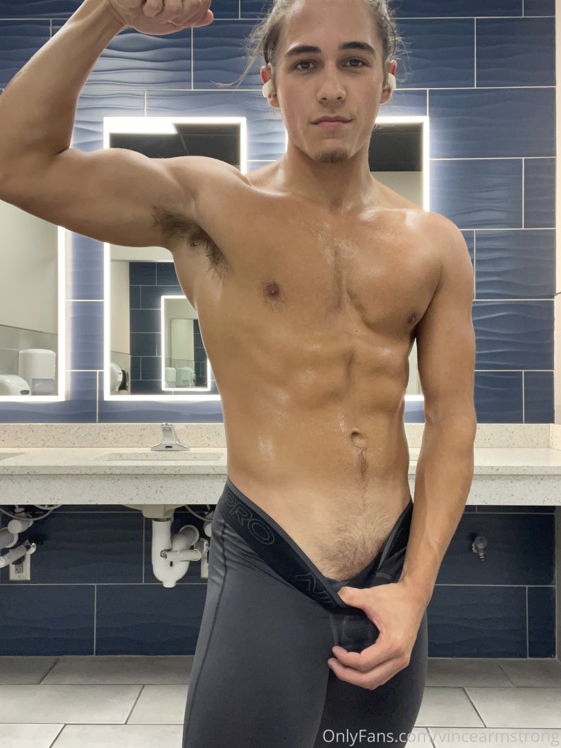 Photo by vincearmstrong published on October 11,2023 01:00:08 - BestThots