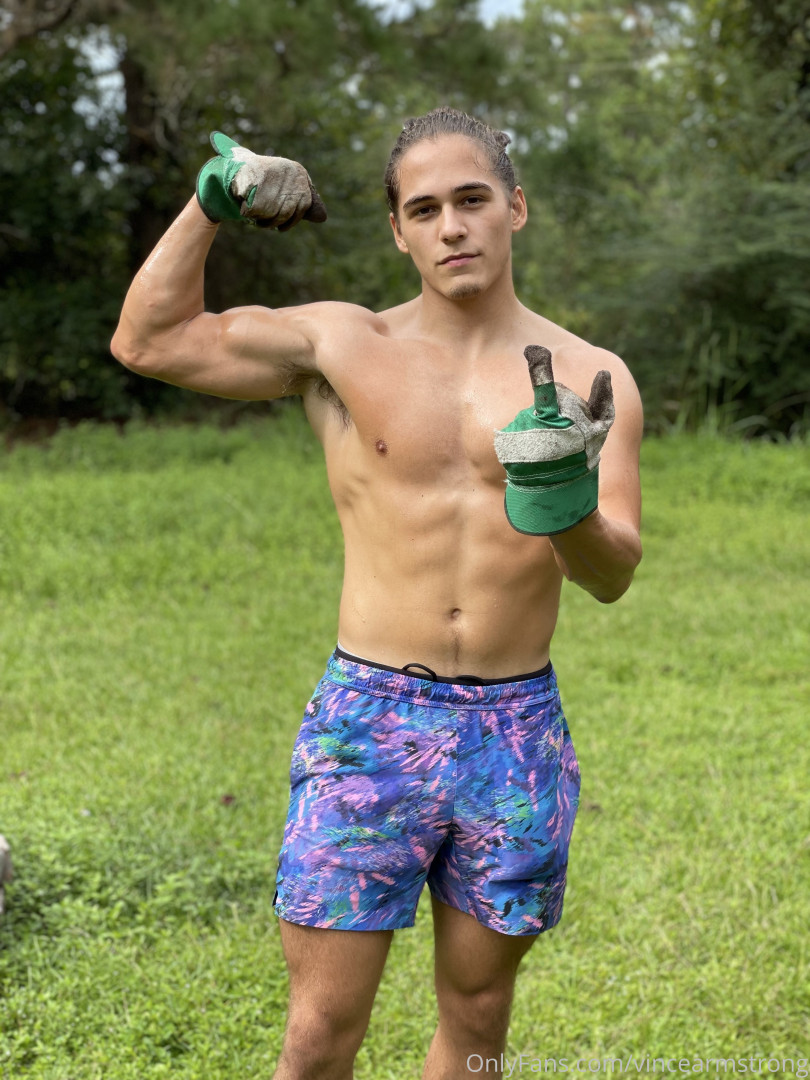 Photo by vincearmstrong published on October 11,2023 01:06:35 - BestThots