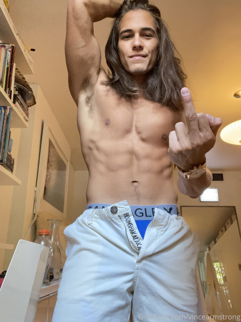 Photo by vincearmstrong published on October 11,2023 01:12:53 - BestThots