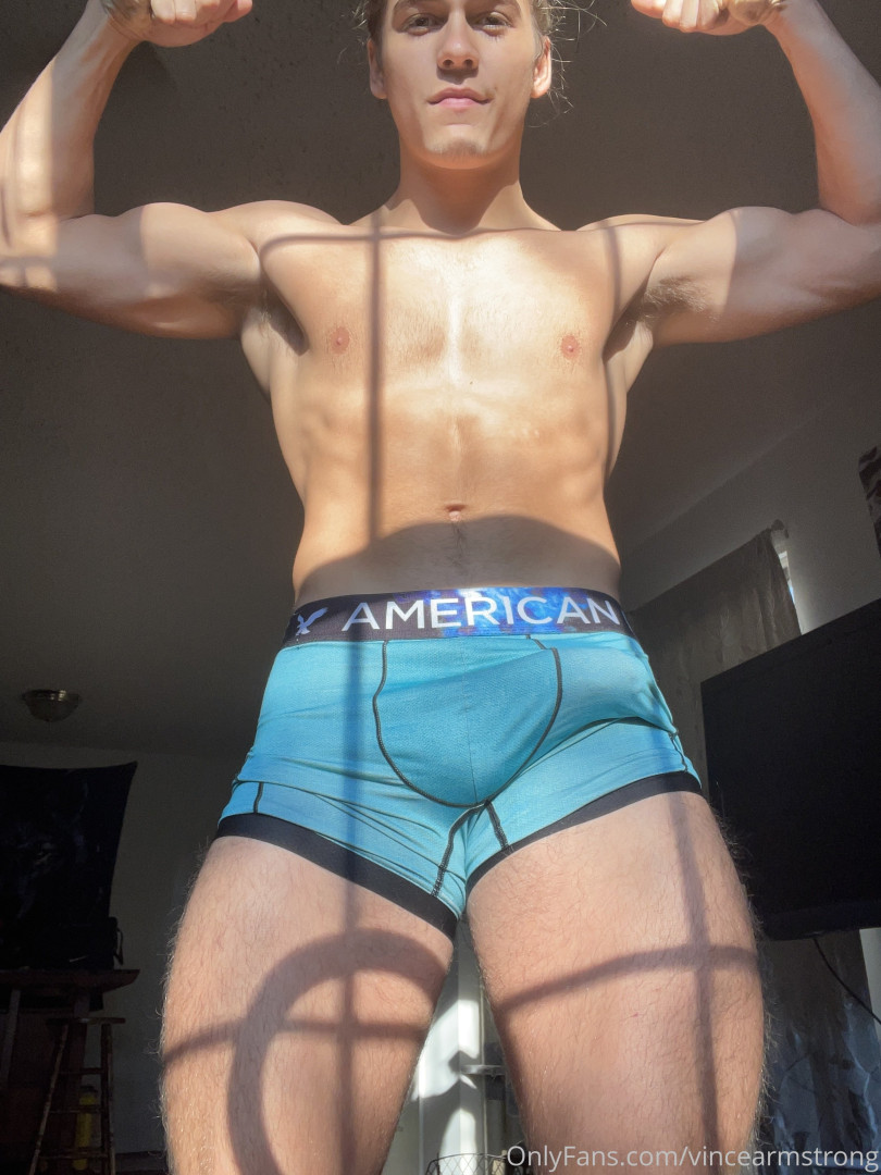 Photo by vincearmstrong published on October 11,2023 01:38:38 - BestThots