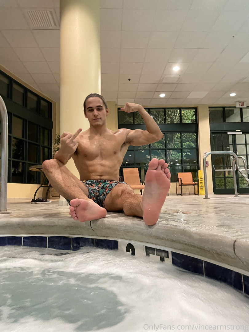 Photo by vincearmstrong published on October 11,2023 01:42:28 - BestThots