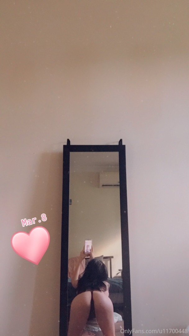 Photo by lilbrattt published on October 12,2023 21:34:07 - BestThots