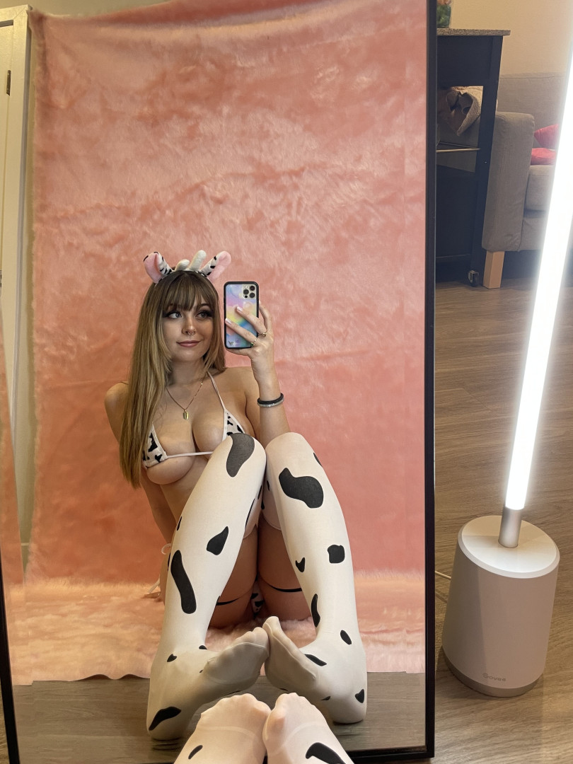 Photo by rowsvee published on May 18,2023 16:28:01 - BestThots
