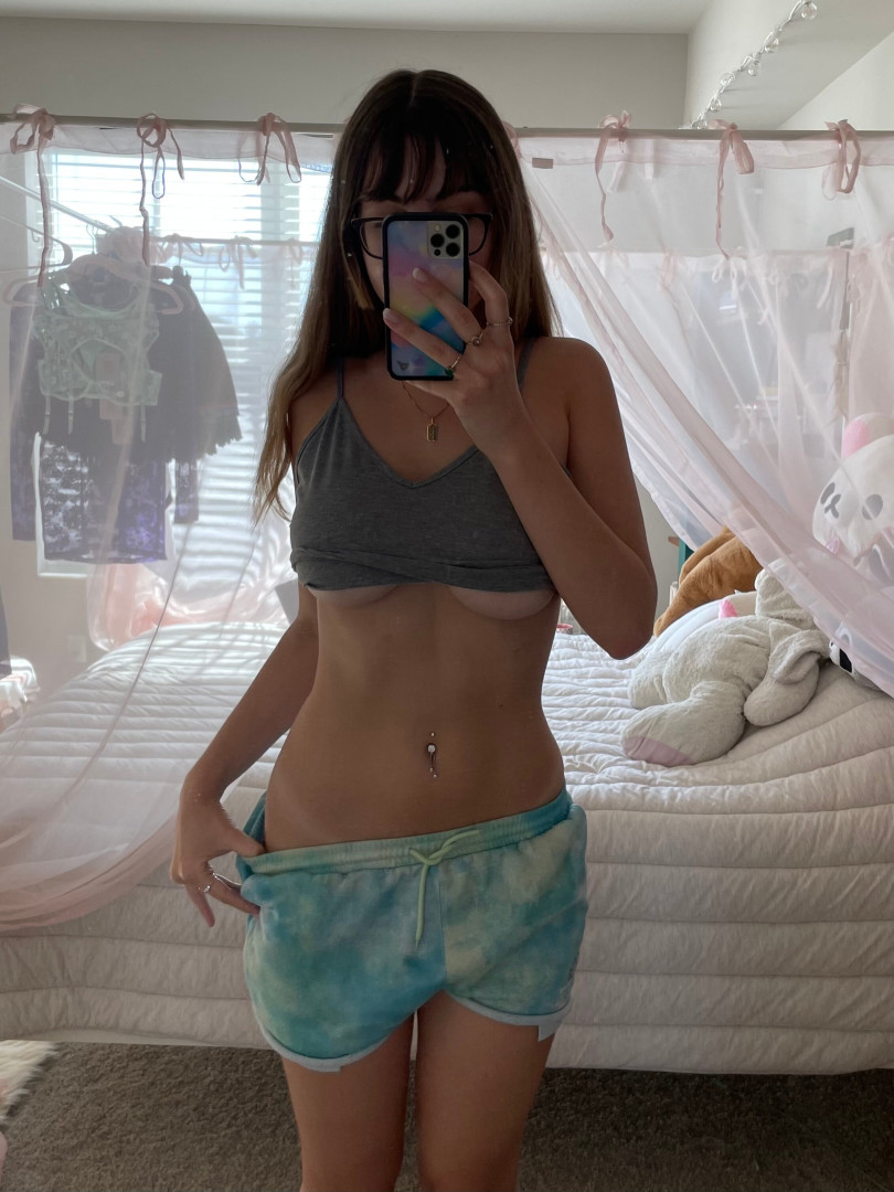 Photo by rowsvee published on May 18,2023 16:29:22 - BestThots
