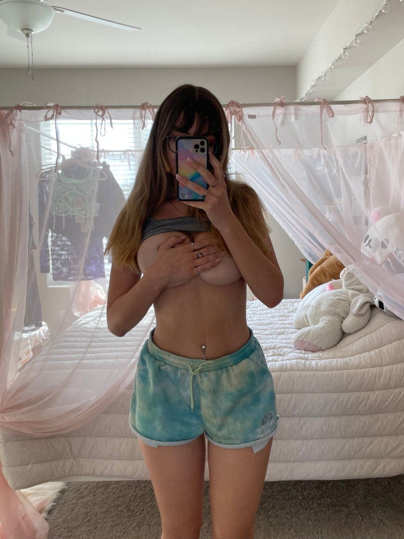 Photo by rowsvee published on May 18,2023 16:29:55 - BestThots