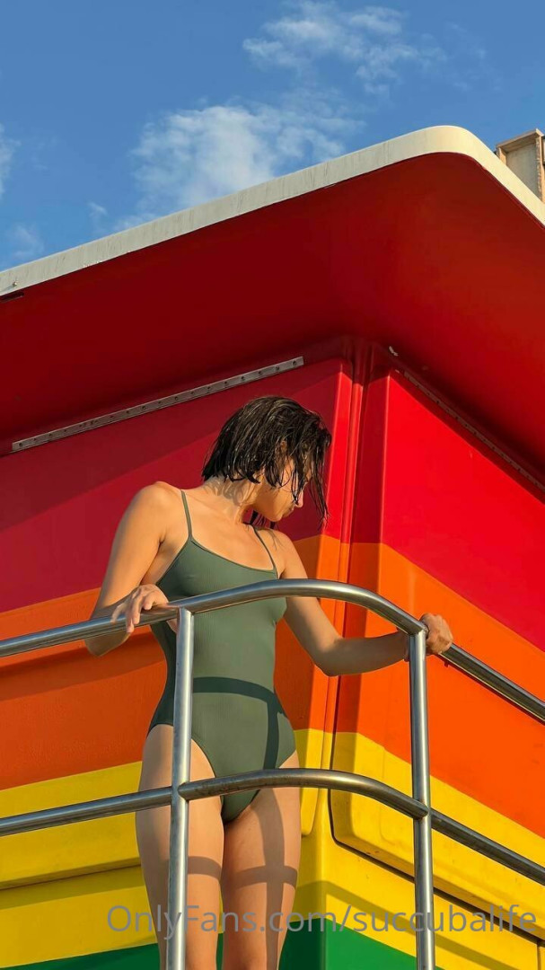 Photo by succubalife published on May 17,2023 13:34:04 - BestThots