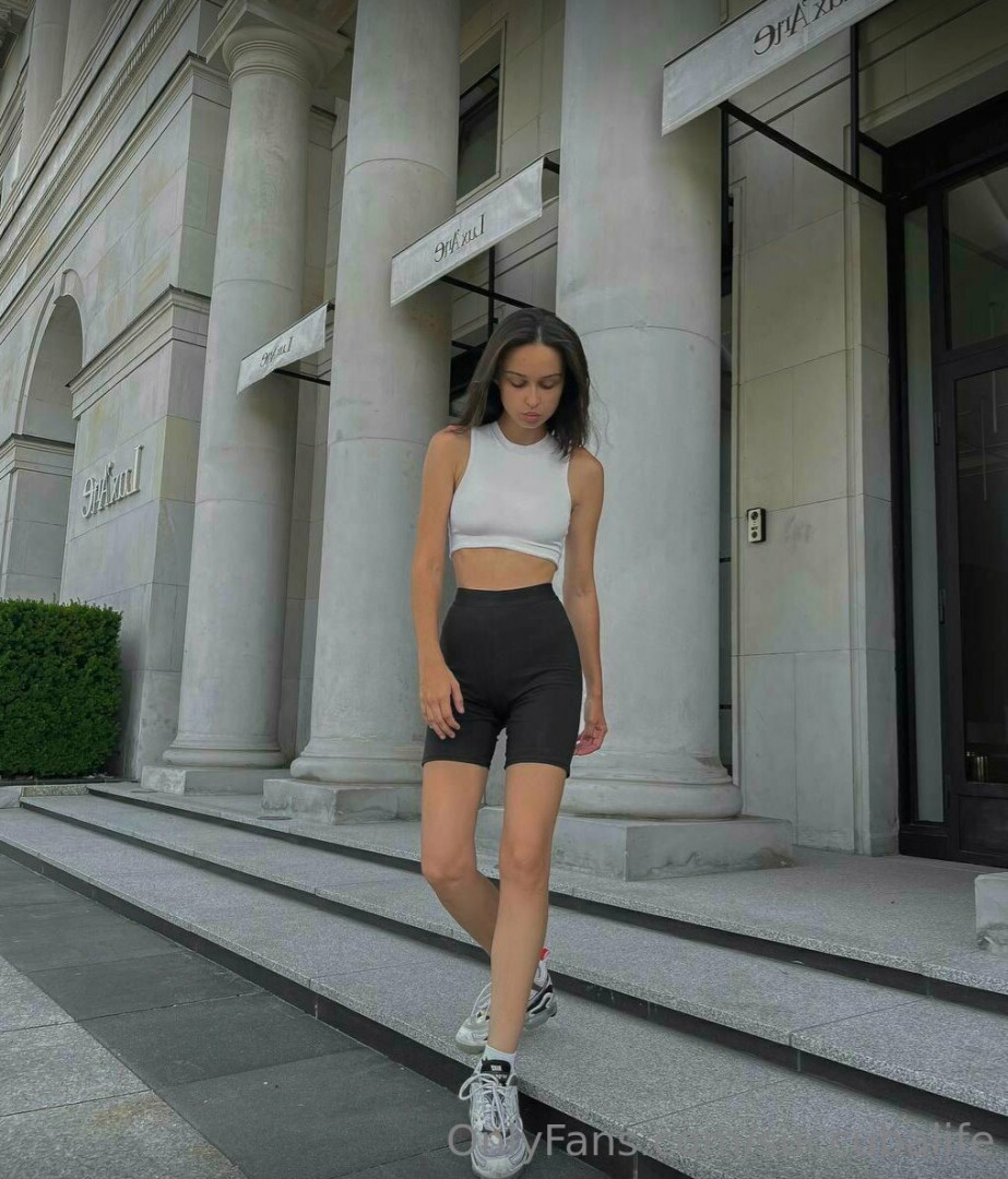 Photo by succubalife published on May 17,2023 13:34:06 - BestThots