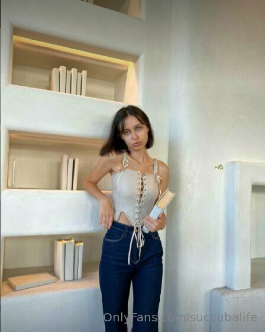 Photo by succubalife published on May 17,2023 13:34:07 - BestThots