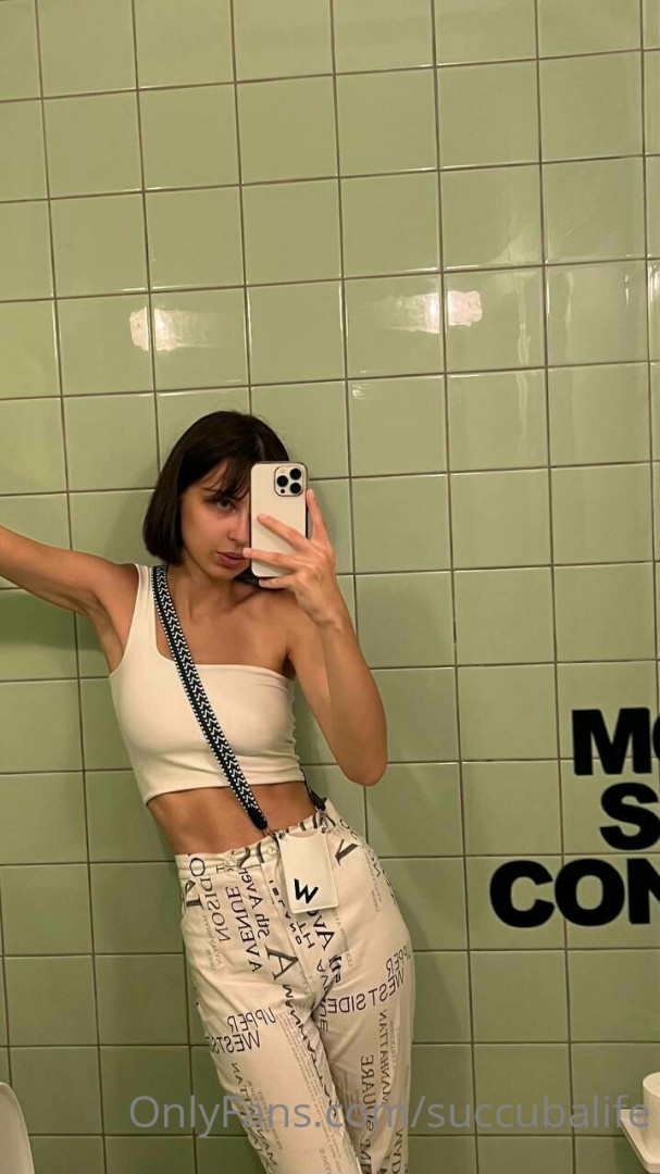 Photo by succubalife published on May 17,2023 13:34:22 - BestThots