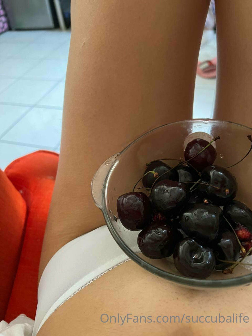 Photo by succubalife published on May 17,2023 13:34:46 - BestThots