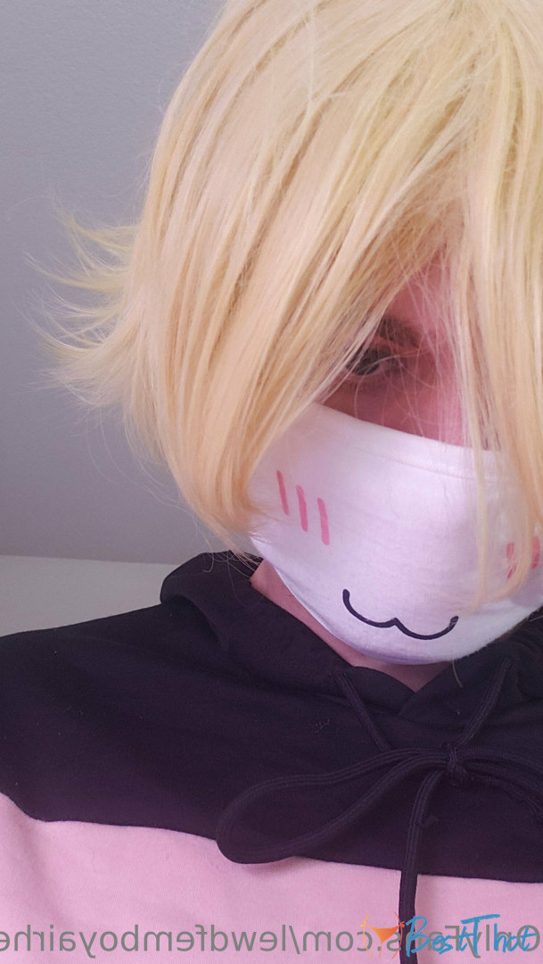 Photo by lewdfemboyairhead published on December 17,2024 18:07:52 - BestThots