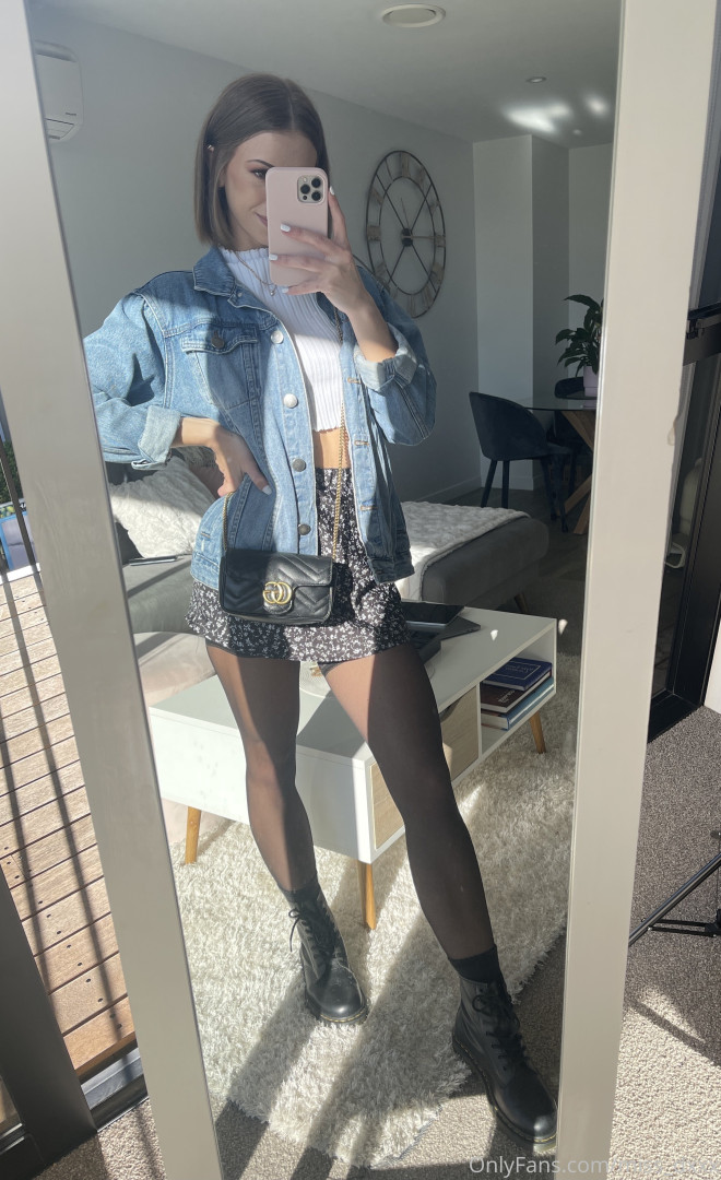 Photo by miss_dxxx published on August 20,2023 14:55:27 - BestThots