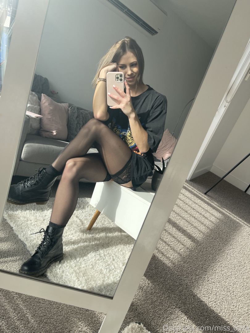 Photo by miss_dxxx published on August 20,2023 18:24:54 - BestThots