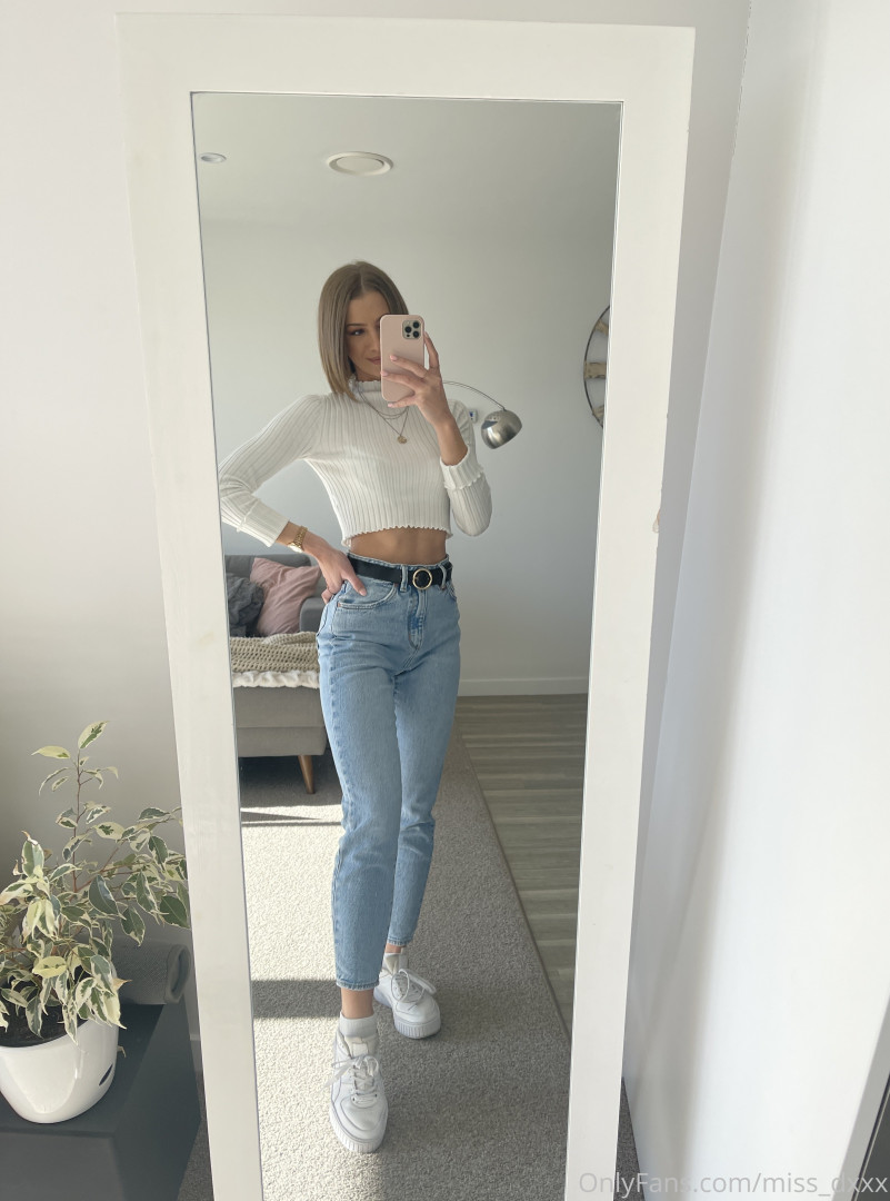 Photo by miss_dxxx published on August 20,2023 18:38:32 - BestThots