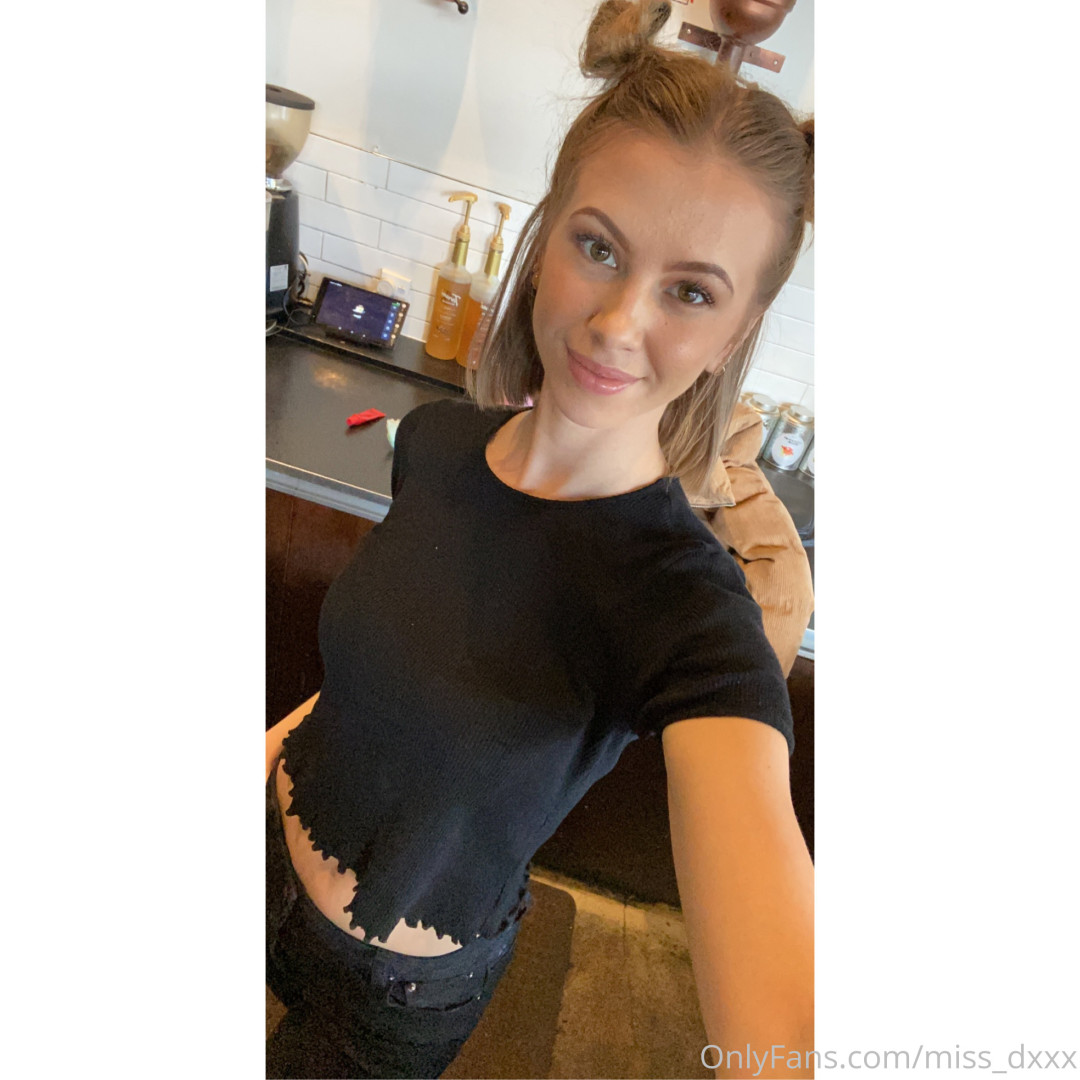 Photo by miss_dxxx published on August 20,2023 18:46:09 - BestThots