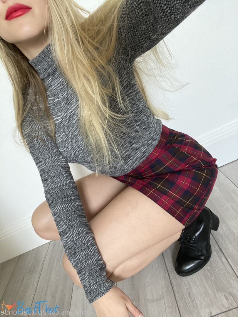 Photo by plittleblonde published on December 23,2024 20:14:33 - BestThots
