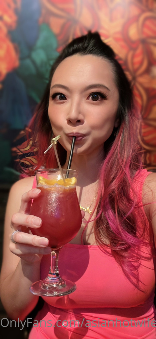 Photo by asianhotwife published on June 11,2023 09:48:20 - BestThots