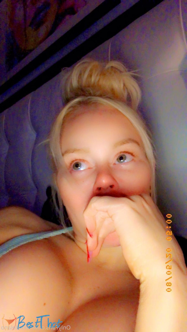 Photo by nikkidelano published on December 20,2024 14:07:32 - BestThots