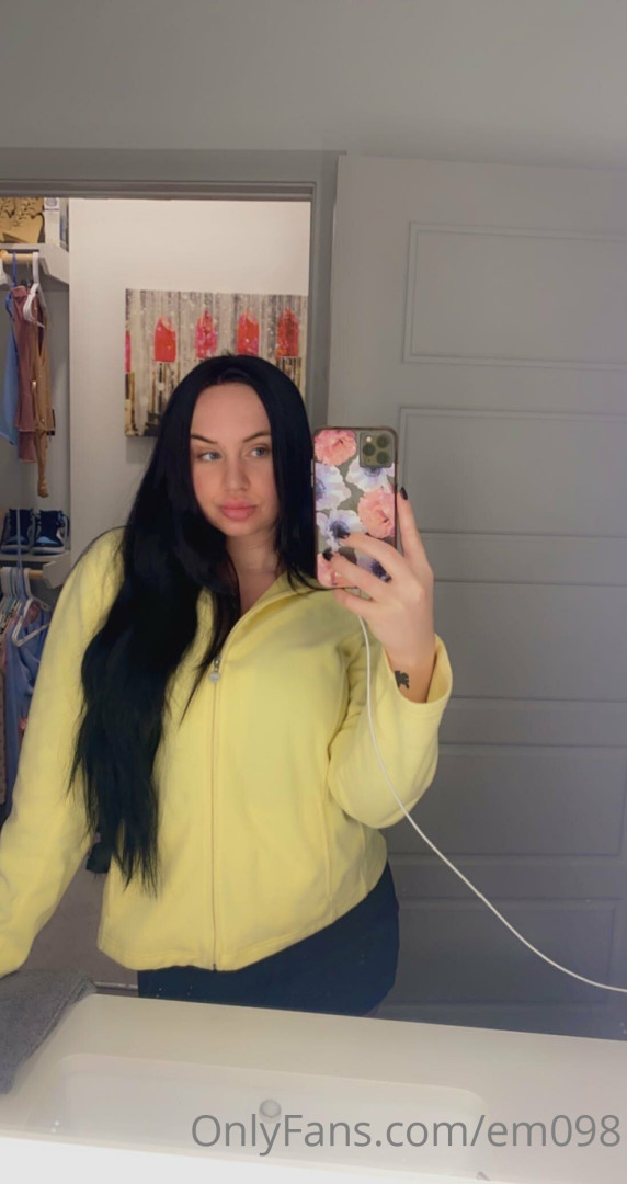 Photo by em098 published on January 16,2024 14:09:34 - BestThots