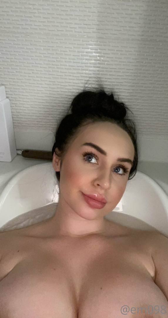 Photo by em098 published on January 16,2024 14:09:50 - BestThots