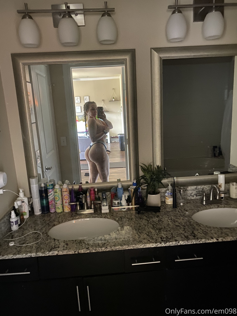 Photo by em098 published on January 16,2024 14:11:26 - BestThots