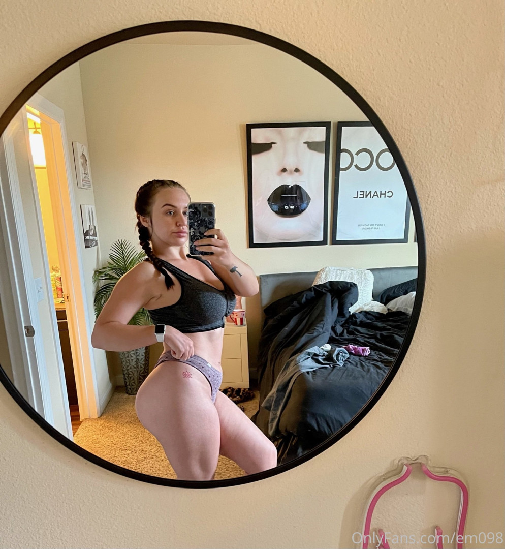 Photo by em098 published on January 16,2024 14:13:08 - BestThots