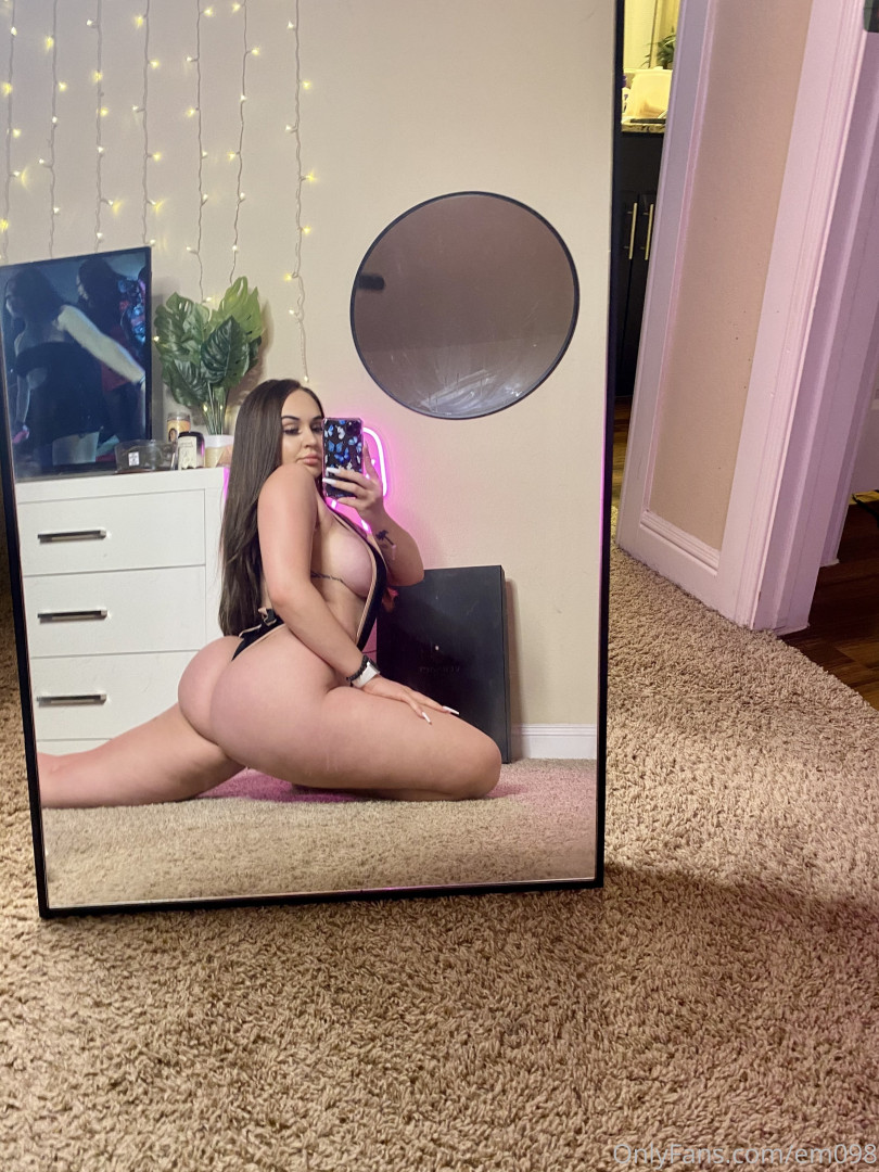 Photo by em098 published on January 16,2024 14:14:03 - BestThots