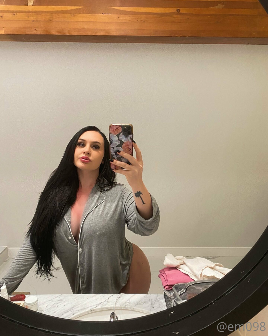 Photo by em098 published on January 16,2024 14:14:20 - BestThots