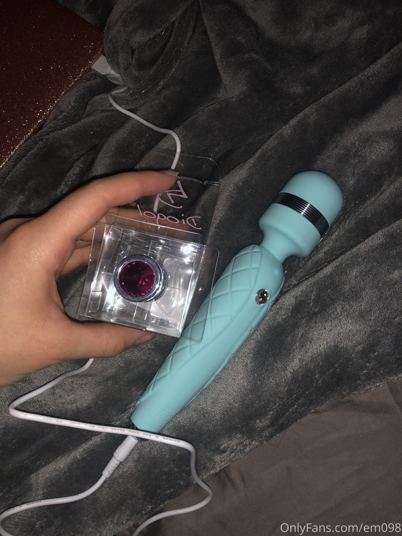 Photo by em098 published on January 16,2024 14:15:16 - BestThots